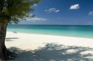 Villas Of The Galleon Seven Mile Beach Exterior photo